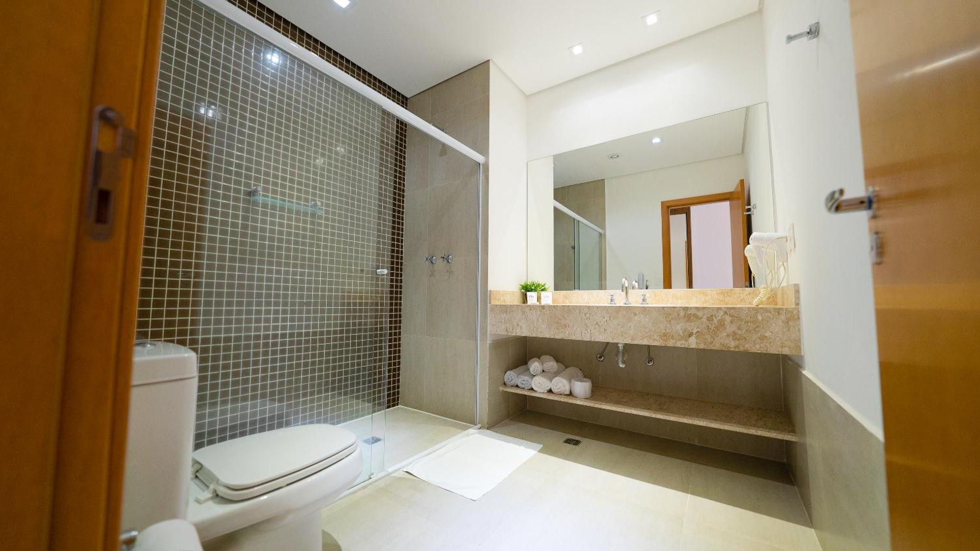 Otho Convention & Hotel 5*